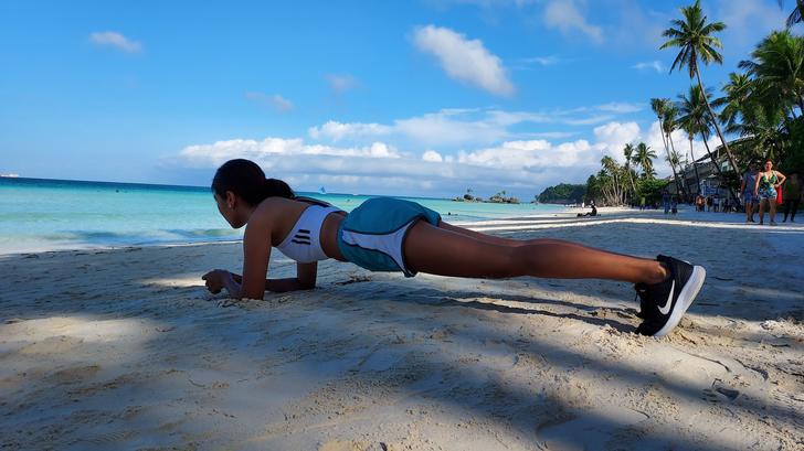 Alternative to pushups to get a 6-pack - The plank position - PushUpAndMore.com